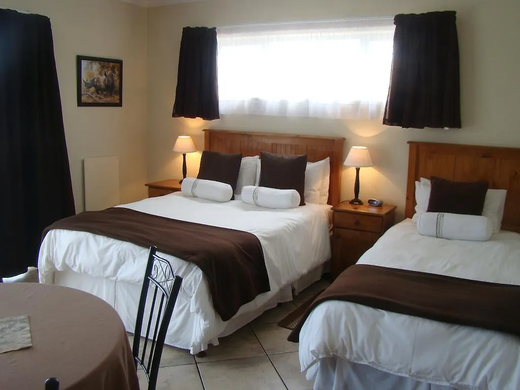 Aqua Marine Guest House Port Elizabeth