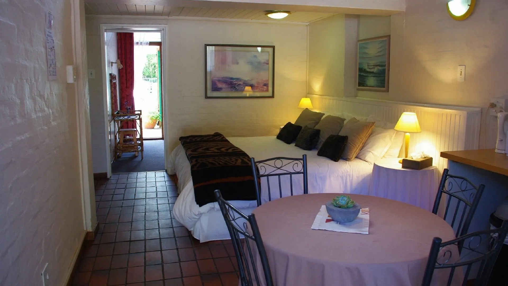Aqua Marine Guest House Port Elizabeth